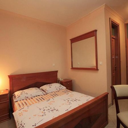 Pasha Garni Hotel Laktaši Esterno foto