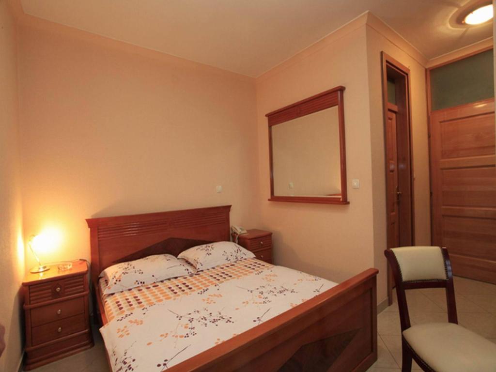 Pasha Garni Hotel Laktaši Esterno foto